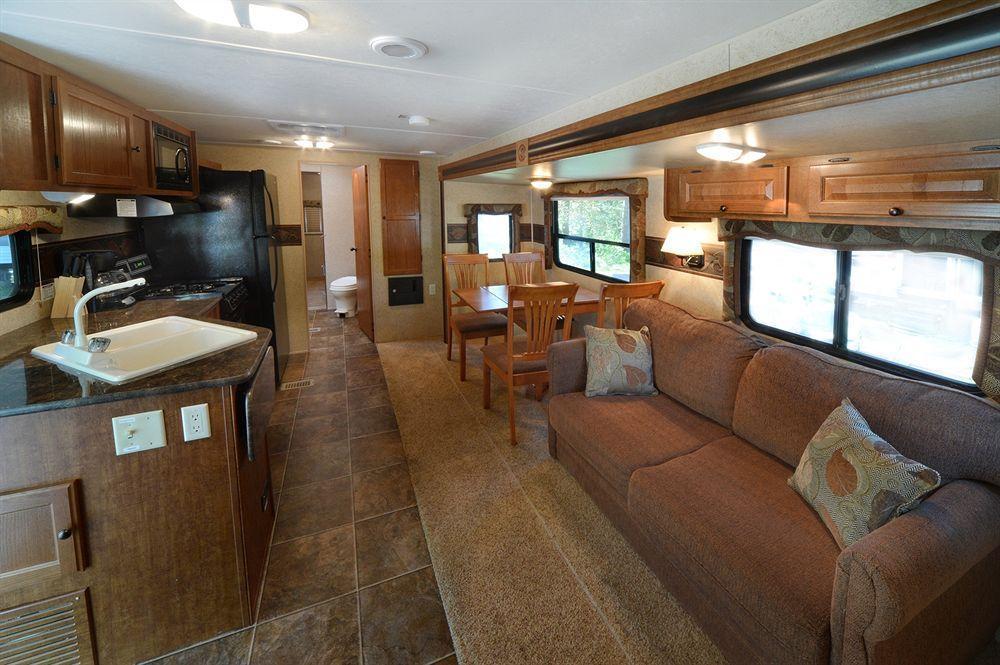 Warrensburg Lake George Escape - Campground מראה חיצוני תמונה