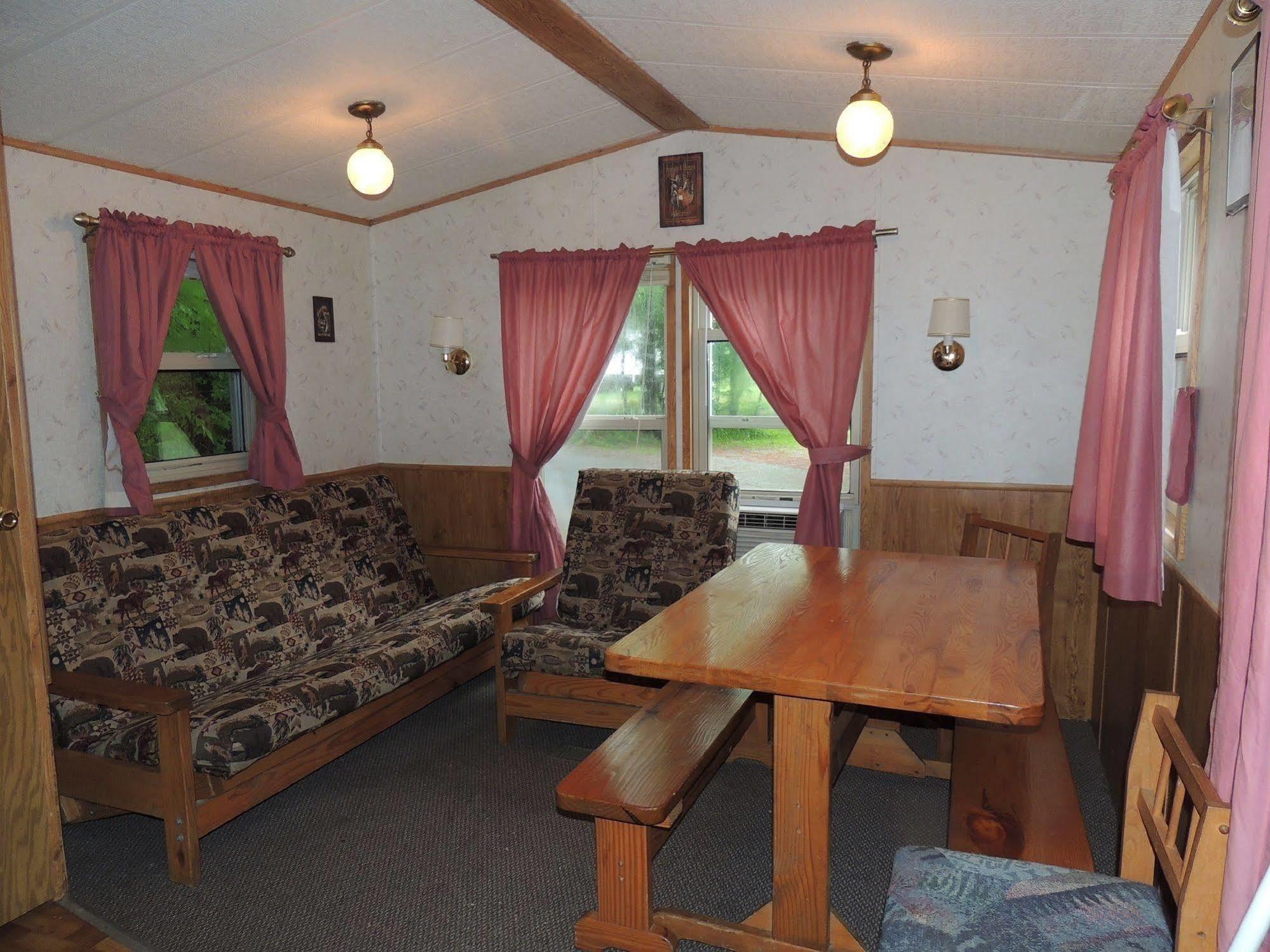 Warrensburg Lake George Escape - Campground מראה חיצוני תמונה