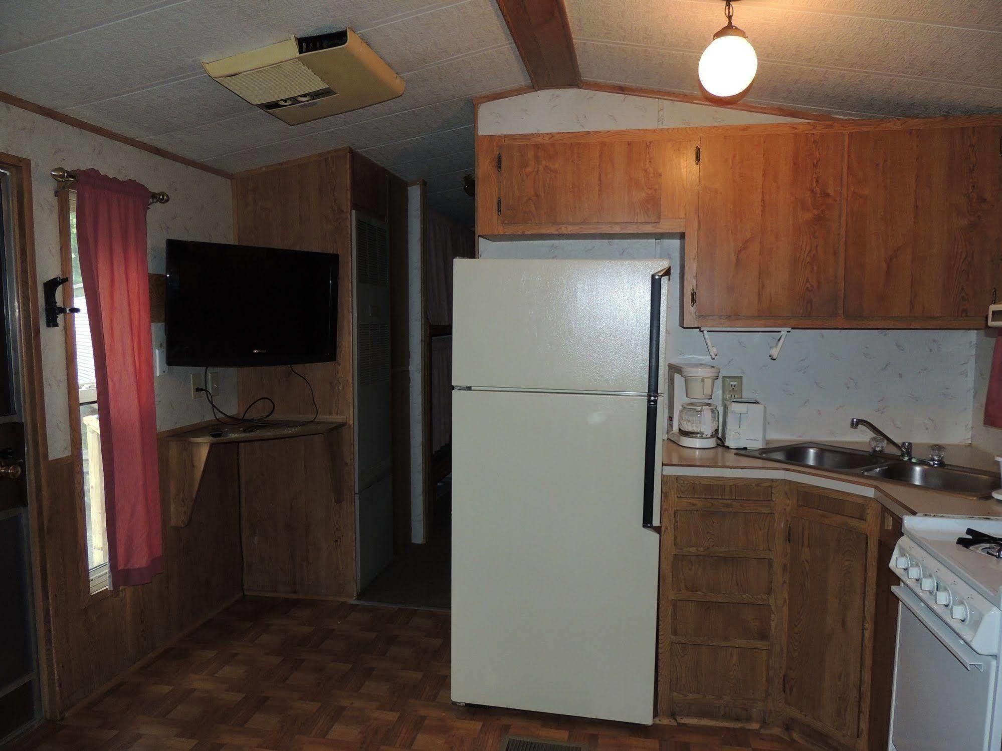 Warrensburg Lake George Escape - Campground מראה חיצוני תמונה
