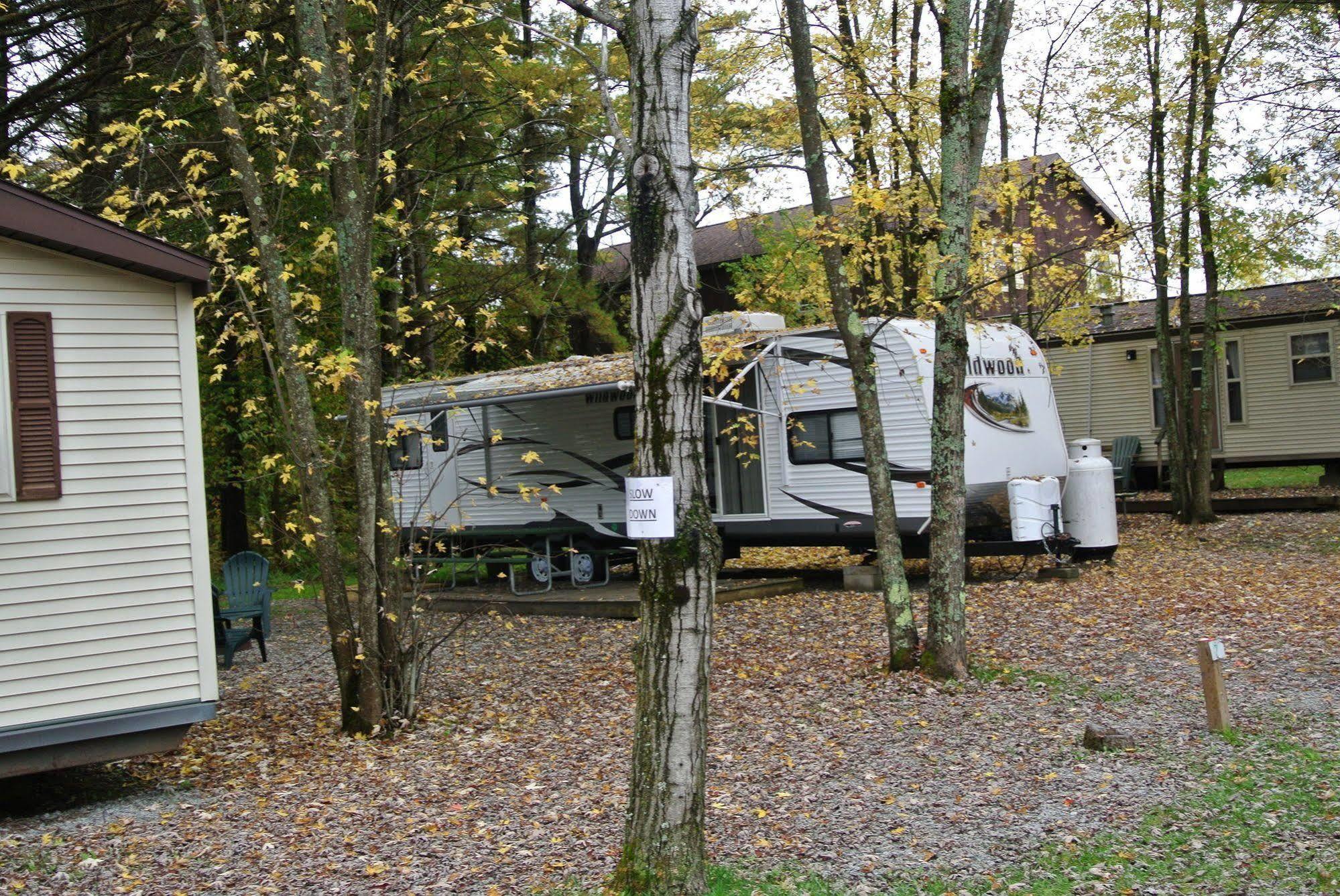 Warrensburg Lake George Escape - Campground מראה חיצוני תמונה