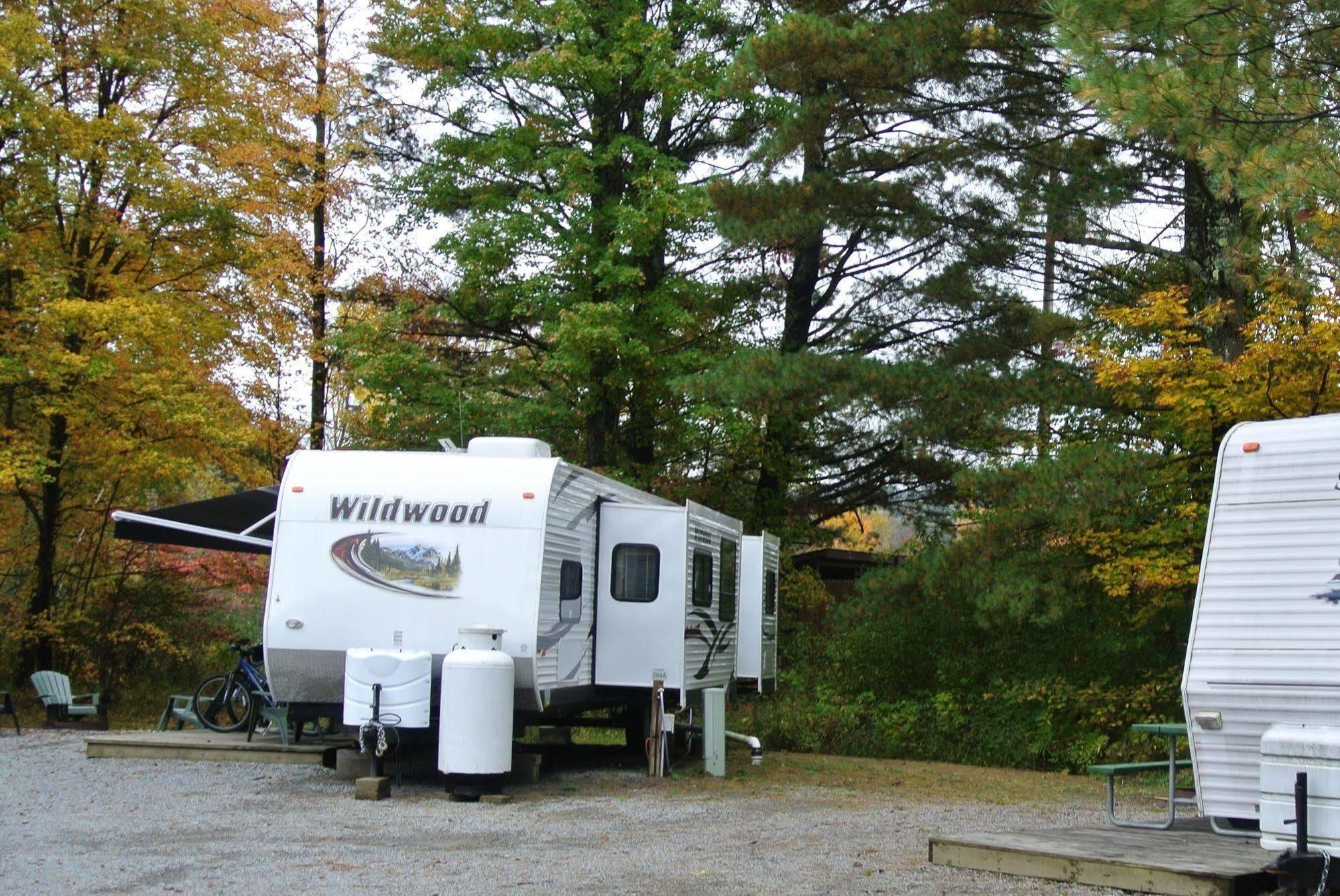 Warrensburg Lake George Escape - Campground מראה חיצוני תמונה